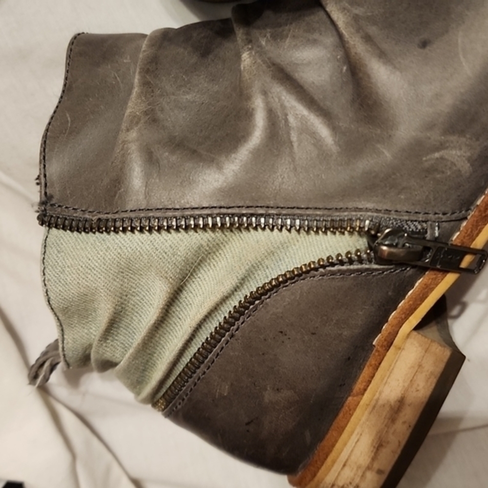 CAT Mixed Media Moto Ankle Boots Distressed Faux Leather Canvas Block Heel 8 - Picture 14 of 15